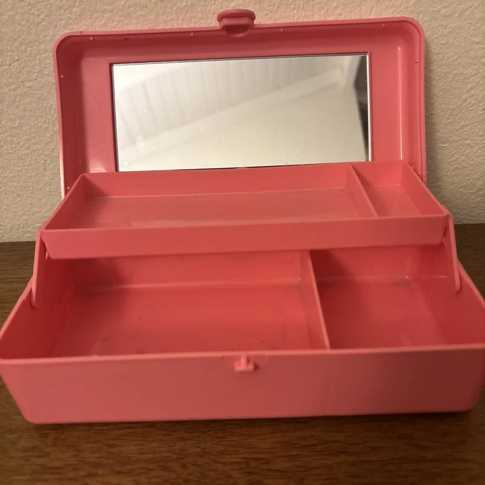 Vintage Mini Caboodles Make Up Jewelry Case With Mirror Model 2605 Pink 2‎ Tier